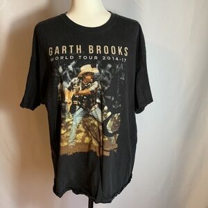 Garth Brooks World Tour Concert T-Shirt